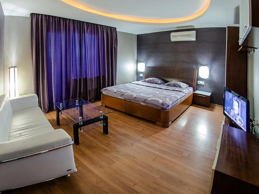 Hotrent City Kiev Exterior foto