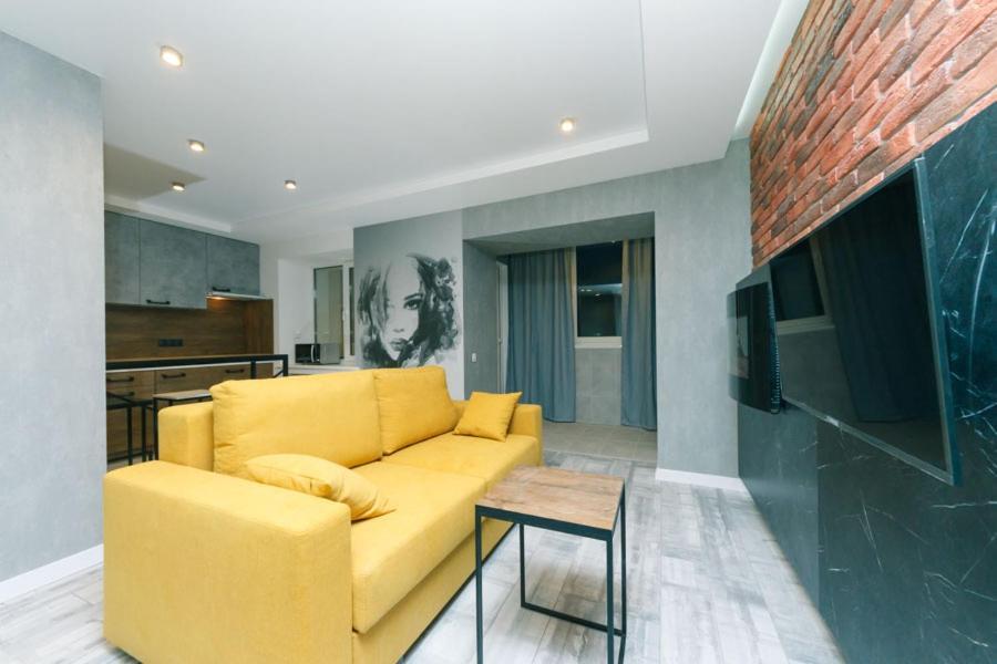 Hotrent City Kiev Exterior foto